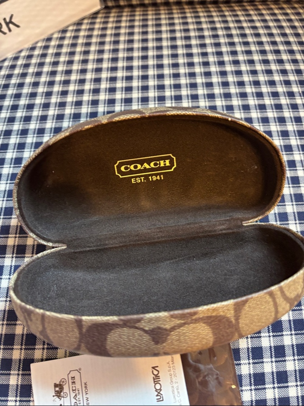 Coach spotty tortoise Brown and Black Signature Sunglasses with Logo Case - Picture 7 of 7